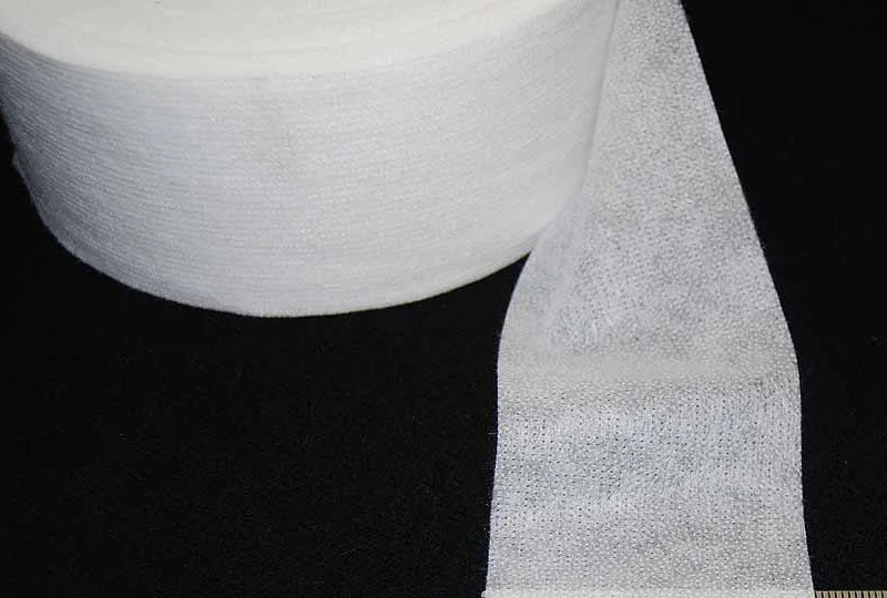 Pellon Fusible Sleeve Interfacing - 100 Yard Roll